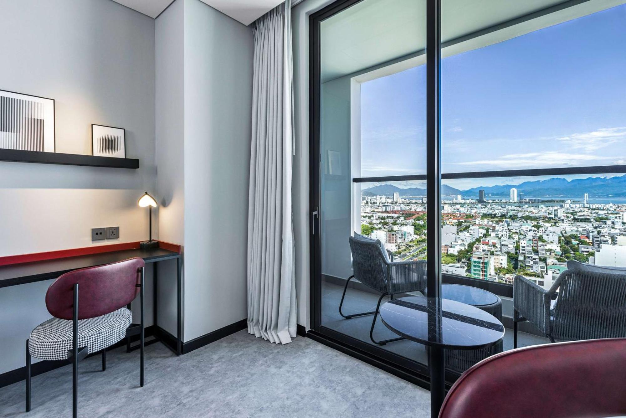 Radisson Red Danang Hotel ภายนอก รูปภาพ