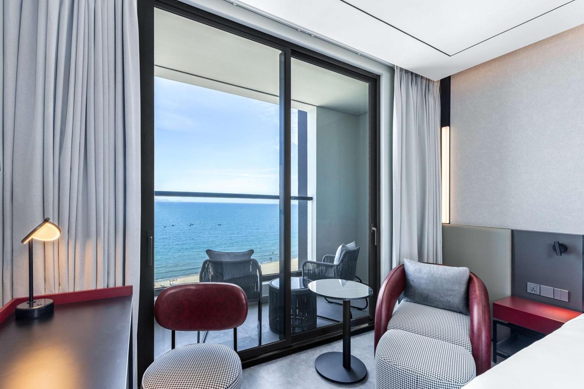 Radisson Red Danang Hotel ภายนอก รูปภาพ