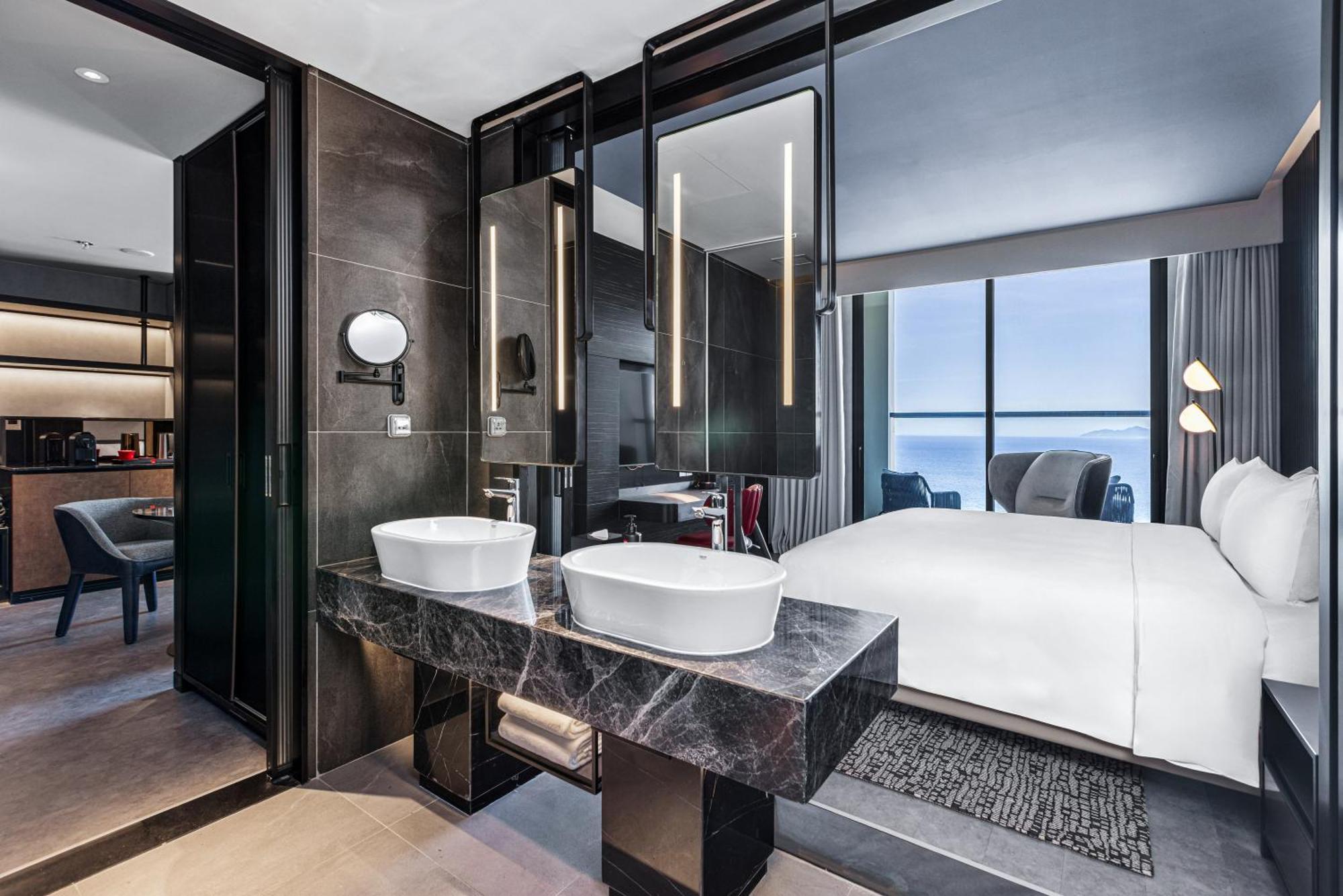 Radisson Red Danang Hotel ภายนอก รูปภาพ